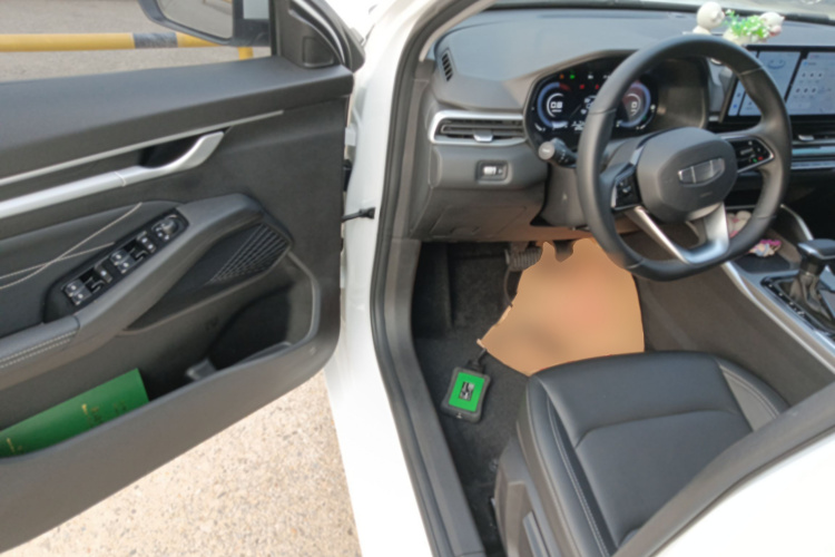 GEELY Emgrand 2024 #12 GEELY Emgrand 2024 car image #12