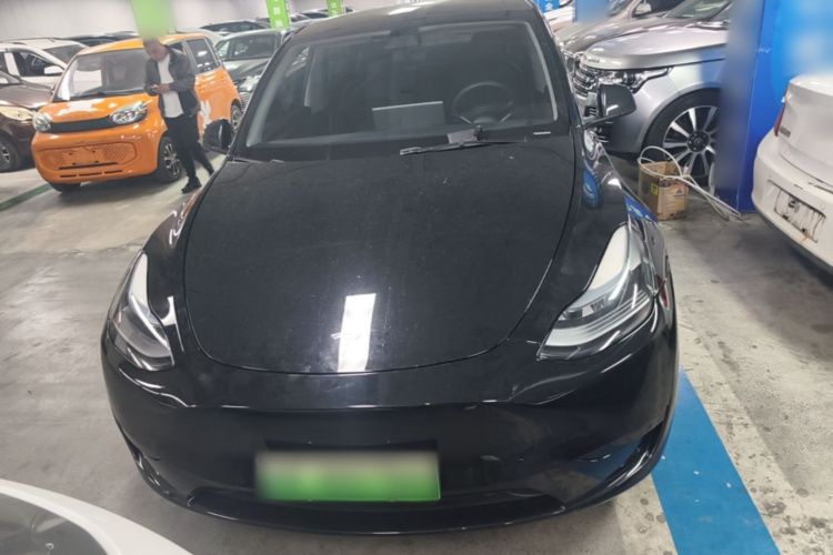 Tesla Model Y 2022 #3 Tesla Model Y 2022 car image #3