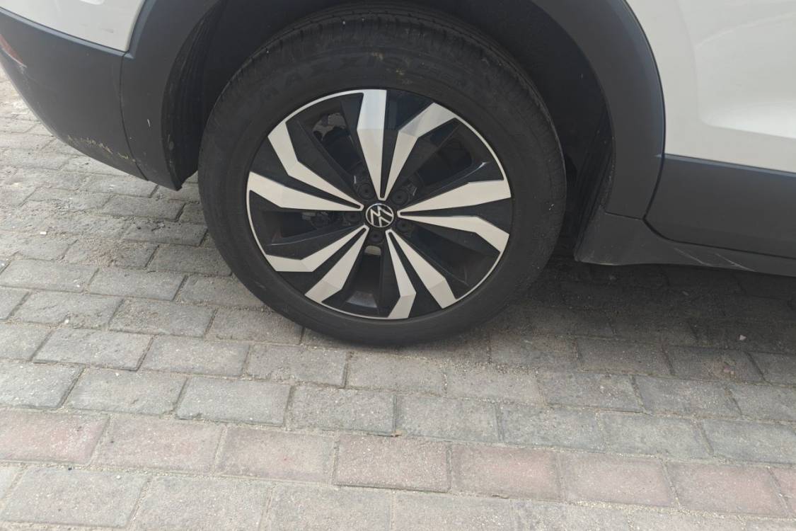 Volkswagen Tharu 2025 car image #9