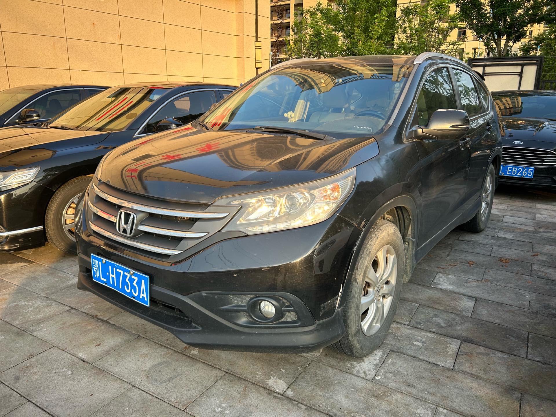 2013 2013 car image