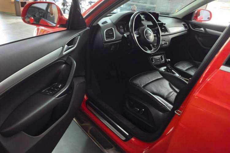 Audi Q3 2016 #16 Audi Q3 2016 car image #16