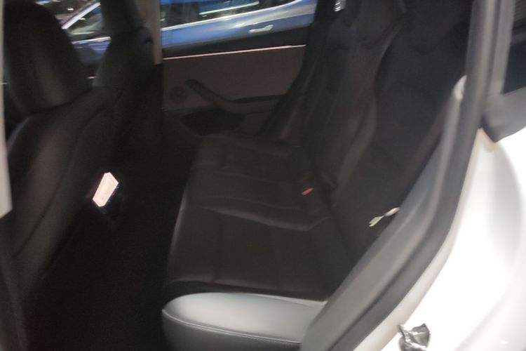 Tesla Model 3 2024 #17 Tesla Model 3 2024 car image #17