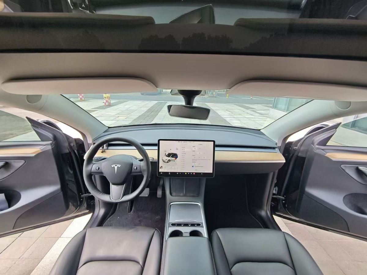 Tesla Model Y 2022 #7 Tesla Model Y 2022 immagine di auto #7