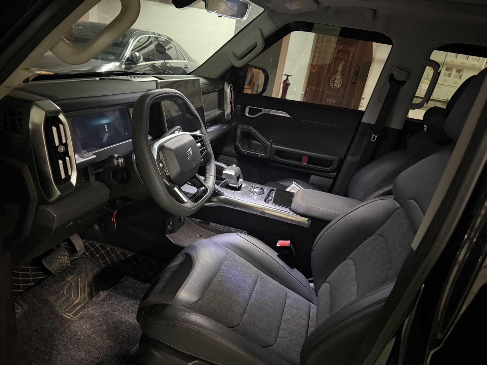 Jetour Traveller 2024 car image #4