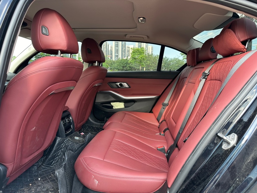 BMW i3 2025 car image #6