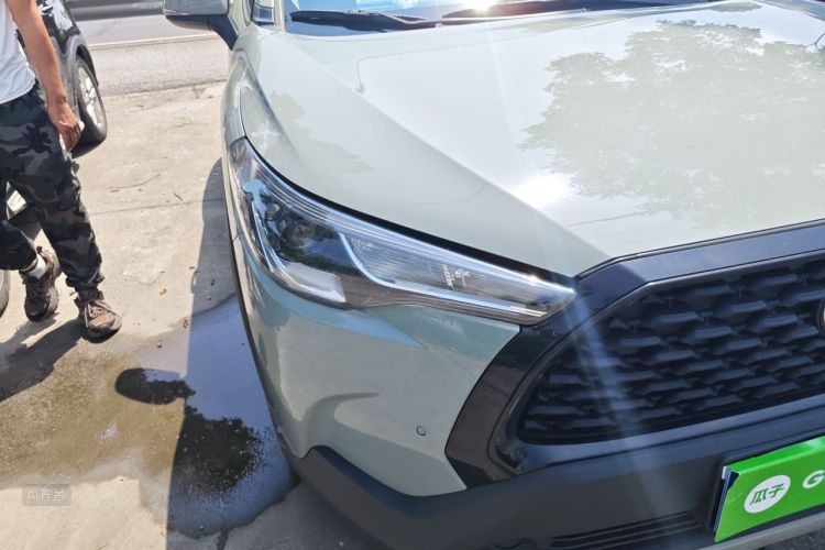 Toyota Corolla Cross 2024 car image #8