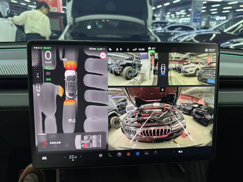 Tesla Model Y 2025 #15 Tesla Model Y 2025 car image #15