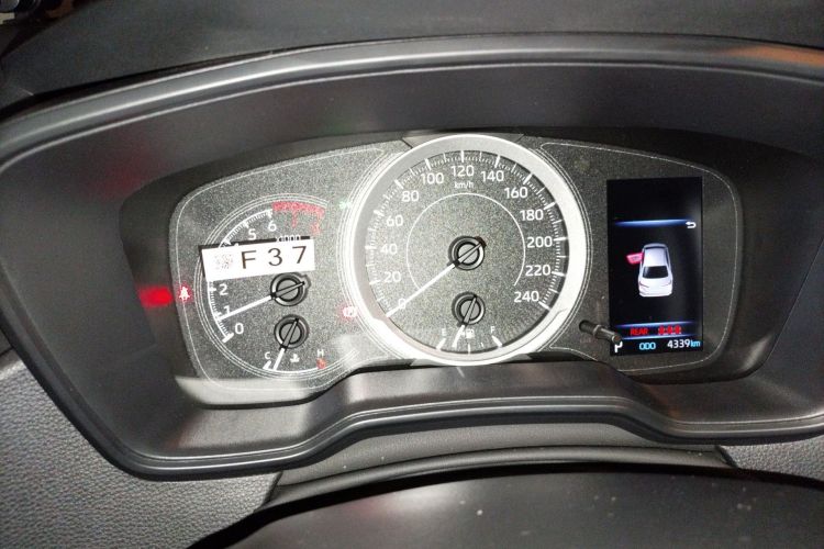 Toyota Corolla 2023 immagine di auto #12