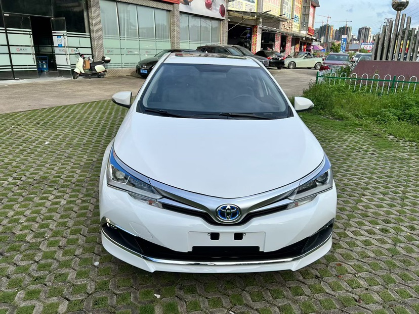 Toyota Corolla 2017 #2 Toyota Corolla 2017 car image #2