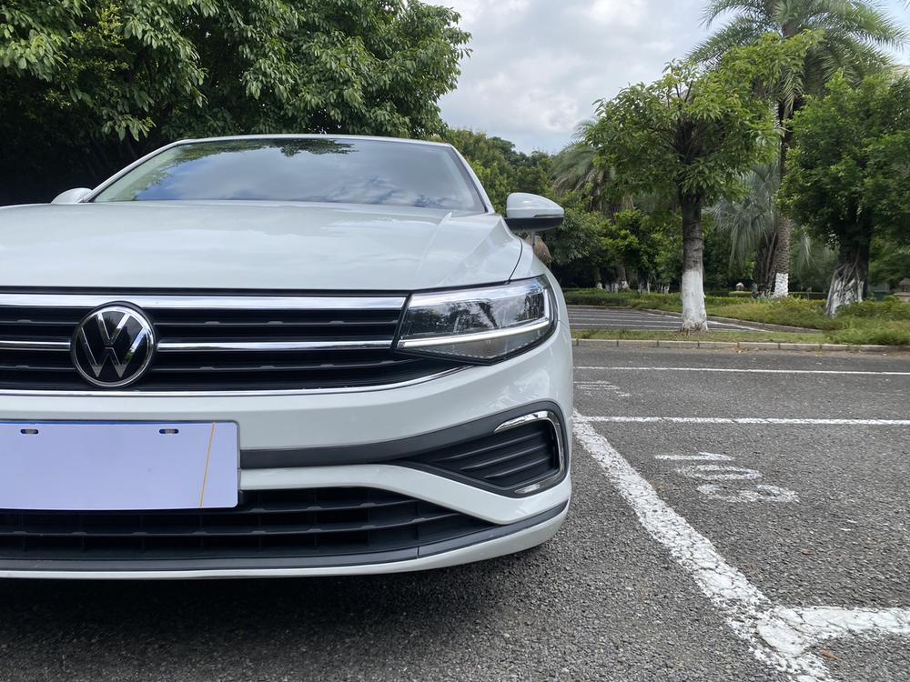 Volkswagen Bora 2023 car image #9
