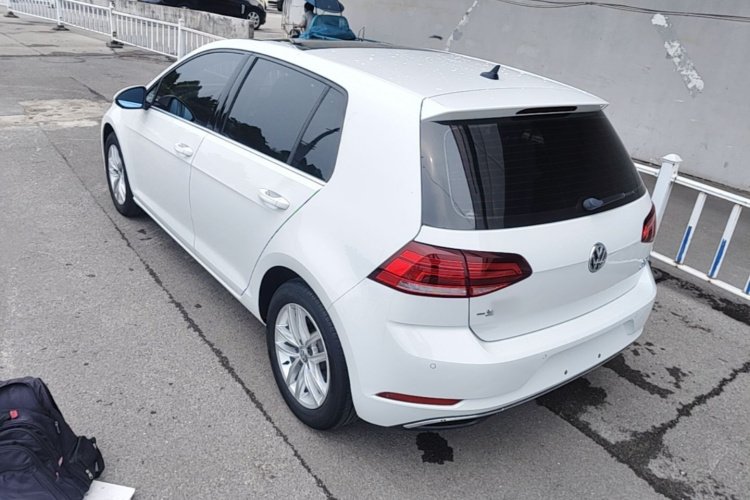 Volkswagen Golf 2018 #5 Volkswagen Golf 2018 car image #5