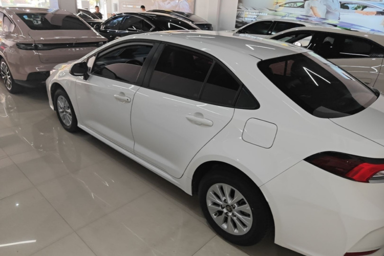 Toyota Corolla 2020 car image #5