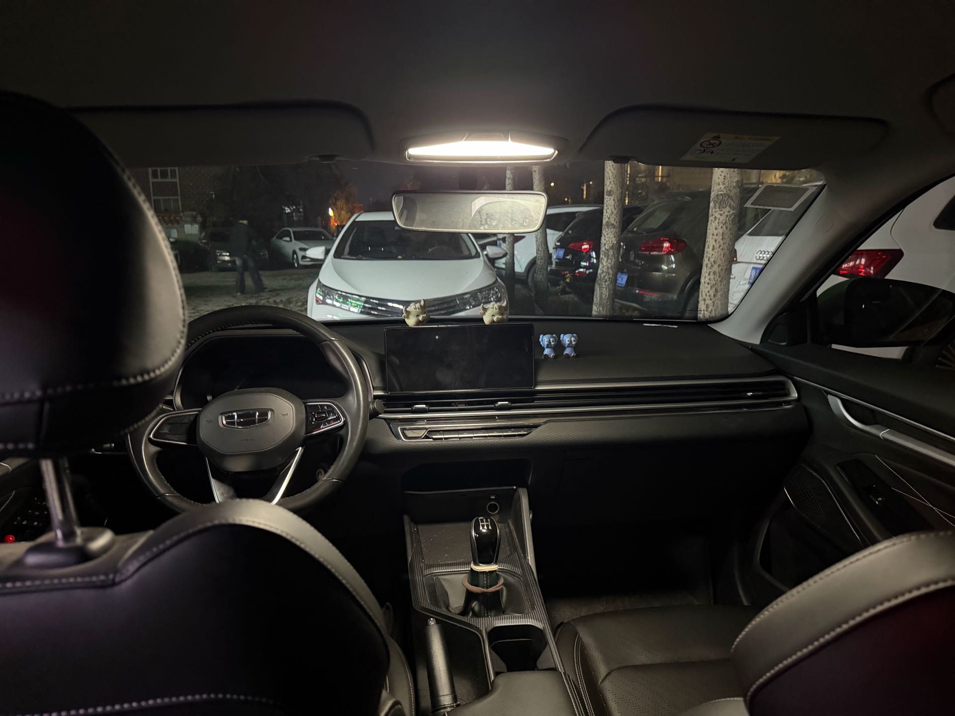 GEELY Emgrand 2023 صورة سيارة #8