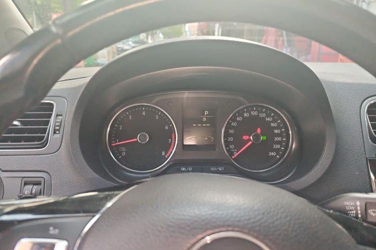 Volkswagen Polo 2018 #17 Volkswagen Polo 2018 car image #17