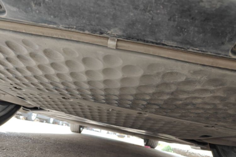 MI SU7 2024 immagine di auto #29