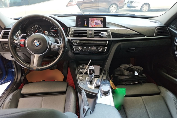 BMW 3 Series 2019 #10 BMW 3 Series 2019 immagine di auto #10