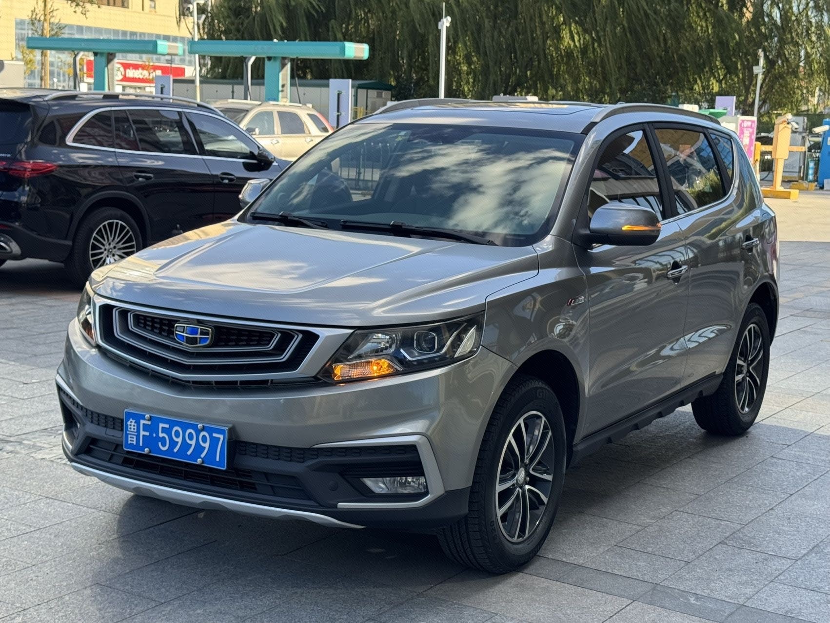 GEELY Vision X6 2019 GEELY Vision X6 2019 immagine di auto