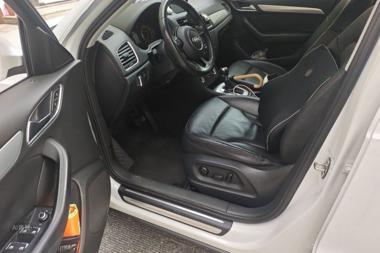 Audi Q3 2014 immagine di auto #18