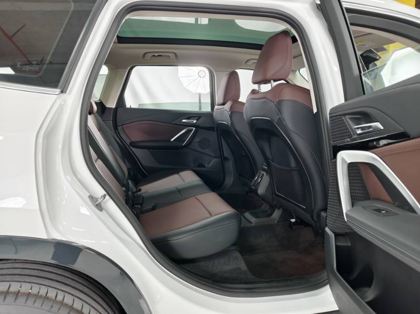 BMW X1 2023 #8 BMW X1 2023 immagine di auto #8