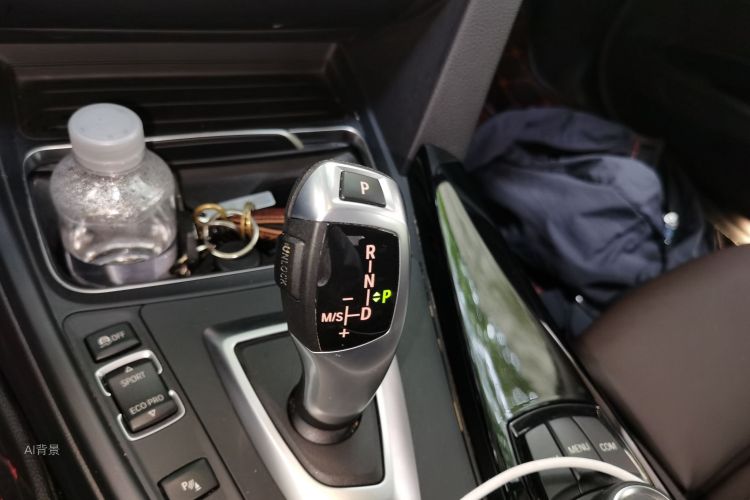 BMW 3 Series 2017 #16 BMW 3 Series 2017 car image #16