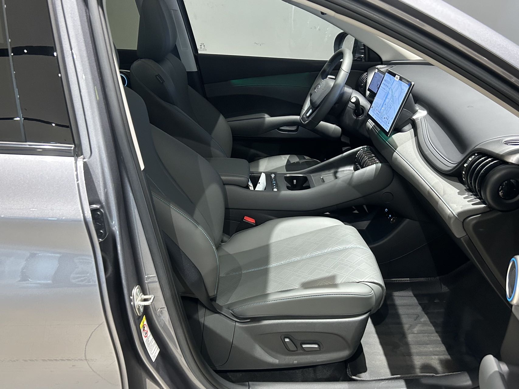 BYD Yuan Plus 2025 изображение автомобиля #4
