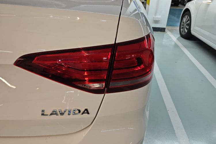Volkswagen Lavida 2023 car image #8