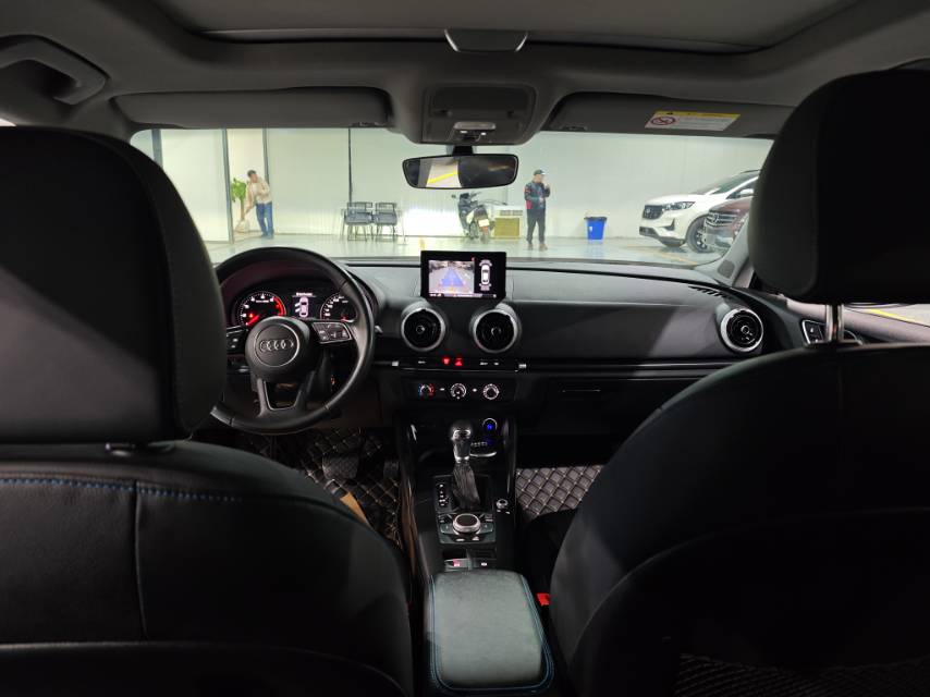 Audi A3 2019 imagen de coche #7