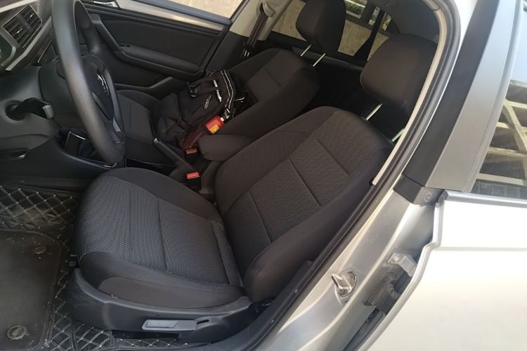 Volkswagen Bora 2016 immagine di auto #15