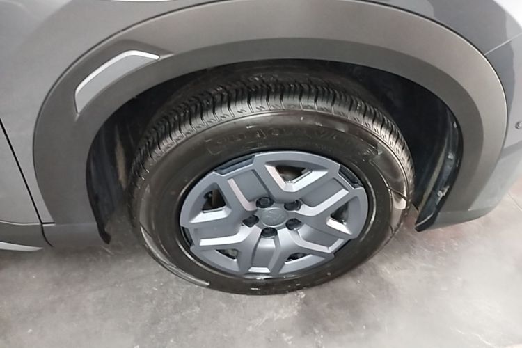 BYD YuanUP 2025 car image #9