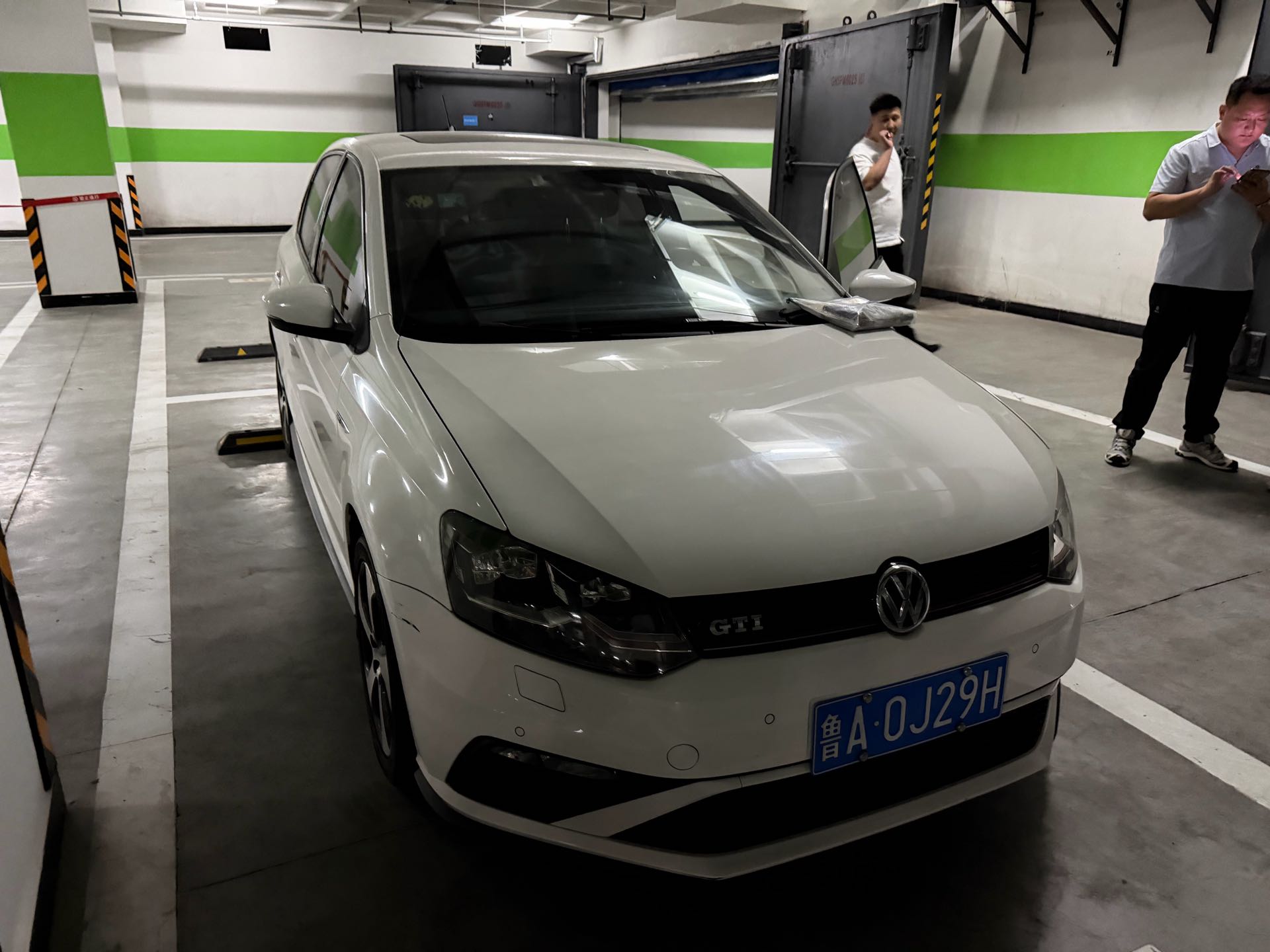 2015 #2 2015 car image #2