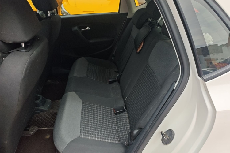Volkswagen Polo 2017 #17 Volkswagen Polo 2017 car image #17