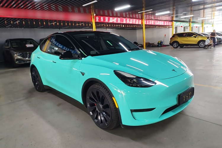 Tesla Model Y 2022 #4 Tesla Model Y 2022 car image #4