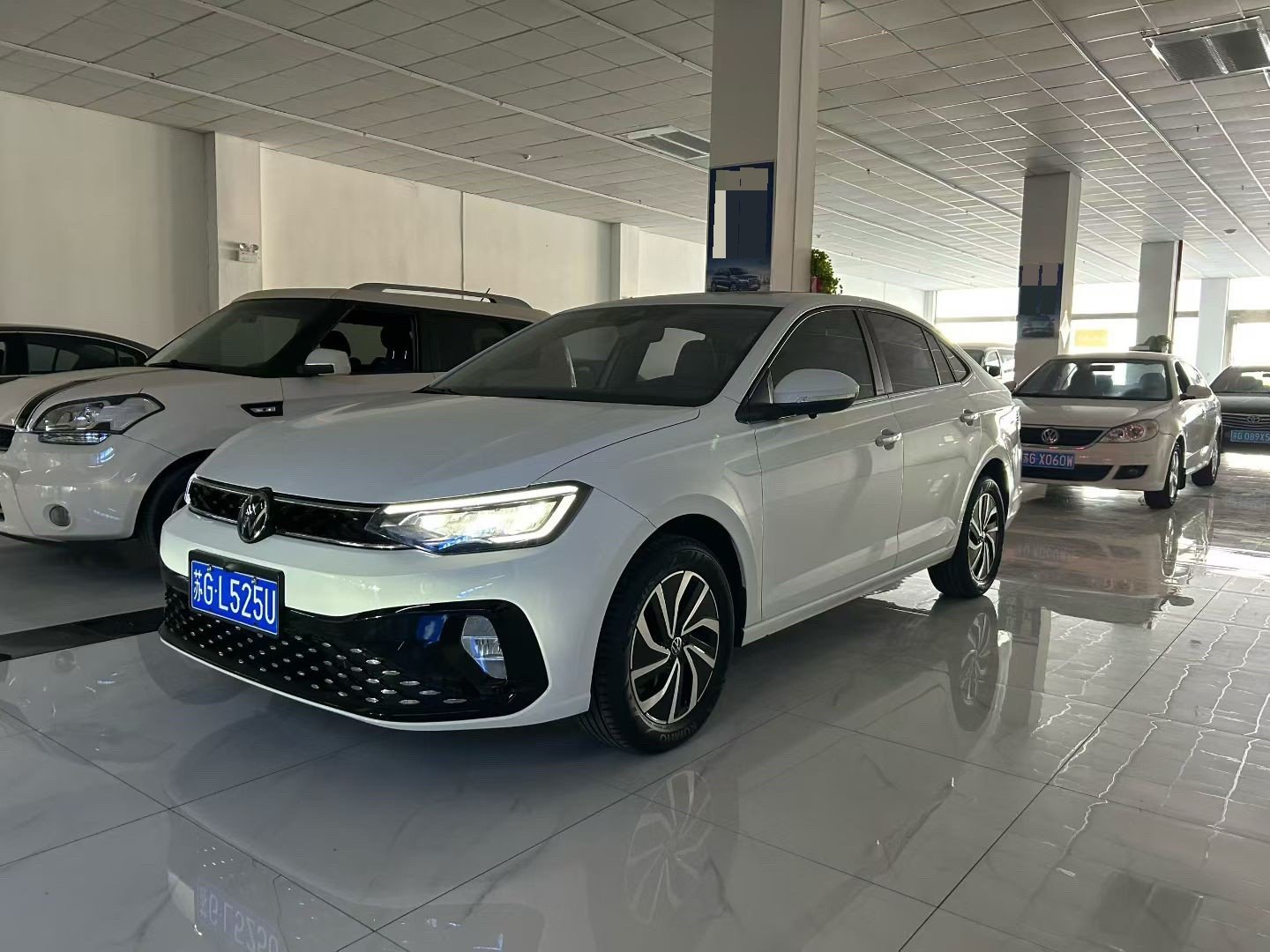 Volkswagen Lavida 2024 car image 