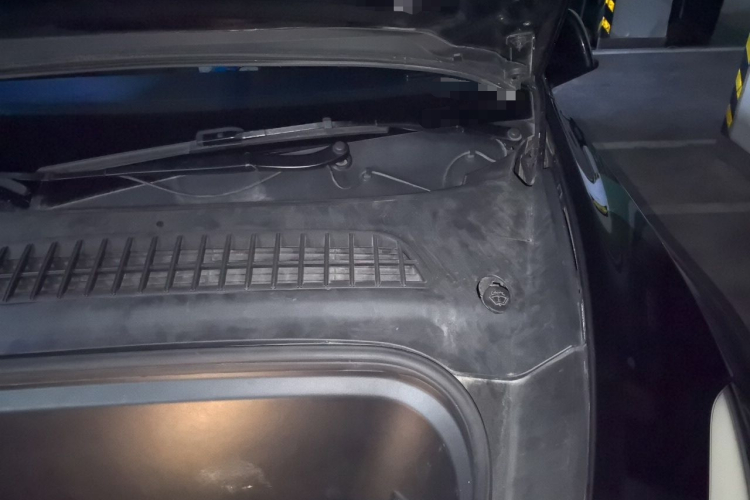 Tesla Model Y 2022 immagine di auto #29