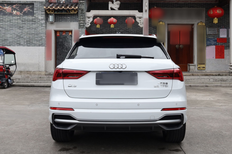 Audi Q3 2023 #6 Audi Q3 2023 car image #6