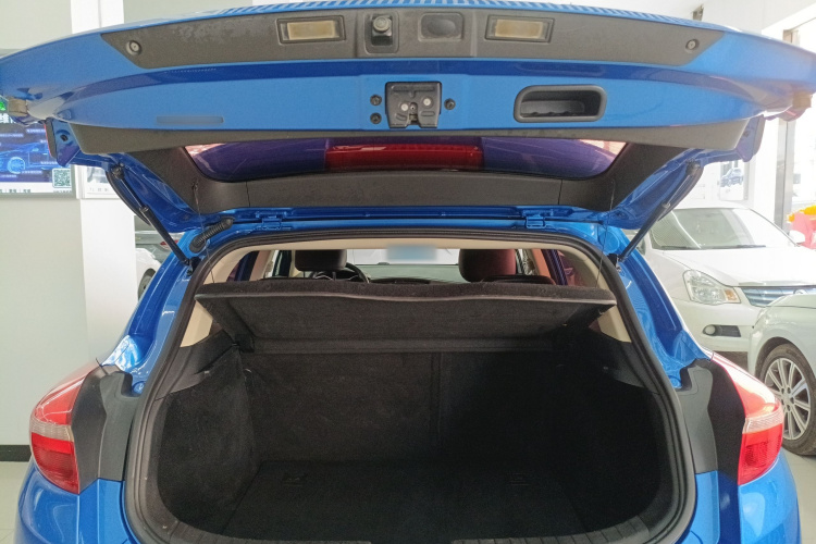 GEELY Emgrand GS 2017 صورة سيارة #19