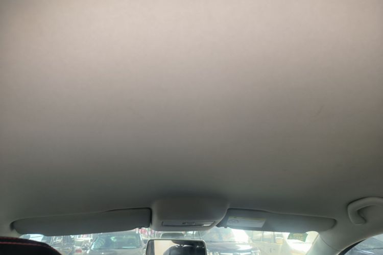 Volkswagen Polo 2016 car image #18