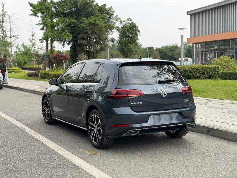 Volkswagen Golf 2020 #7 Volkswagen Golf 2020 car image #7