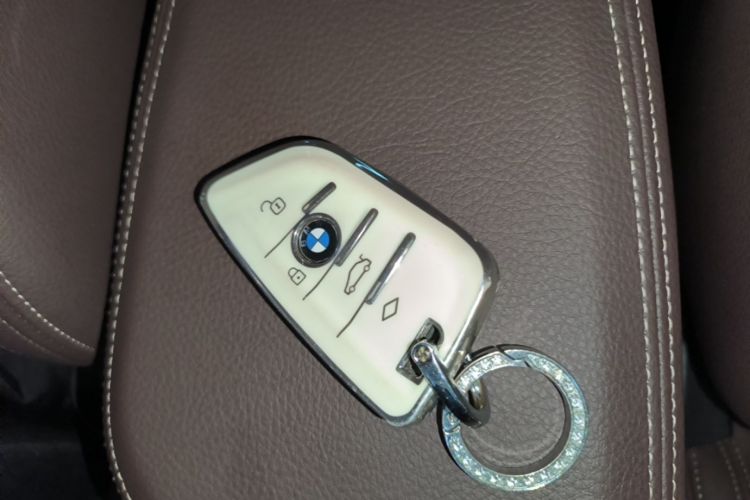 BMW X1 2021 car image #9