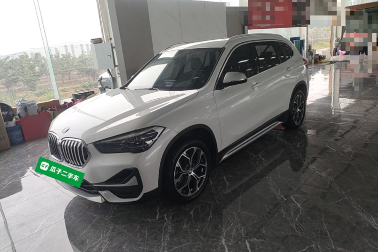 BMW X1 2021 #2 BMW X1 2021 car image #2