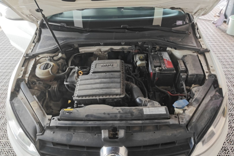 Volkswagen Golf 2016 car image #22