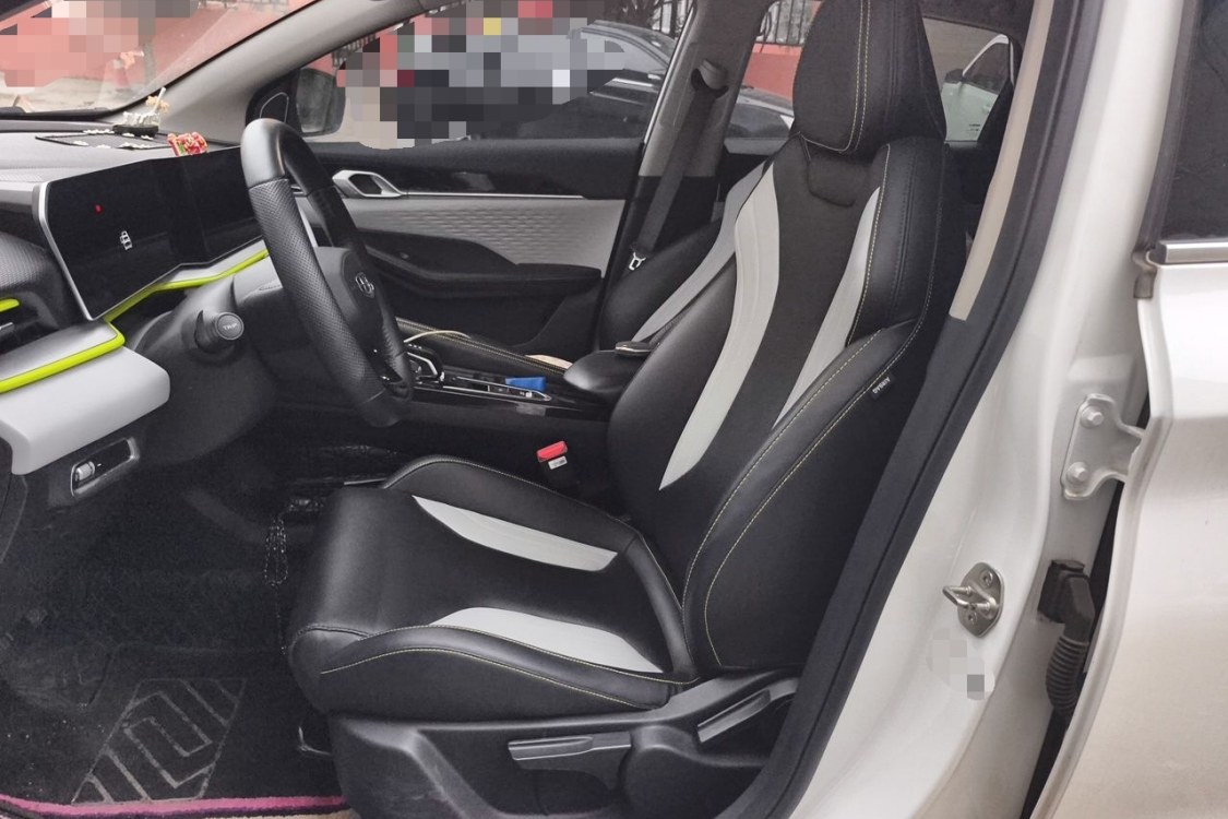 GEELY Coolray 2023 #18 GEELY Coolray 2023 car image #18