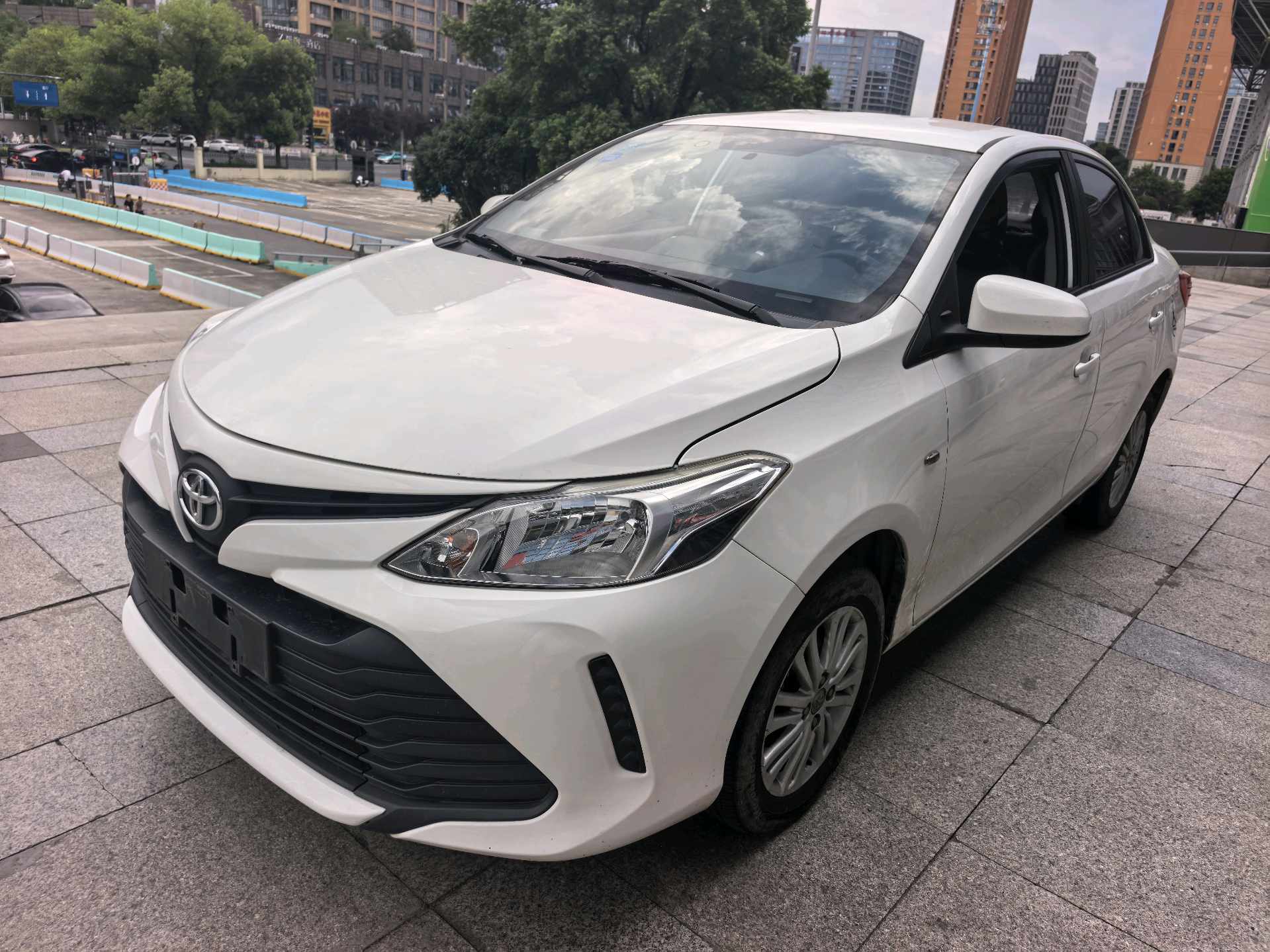 Toyota Vios 2018 car image 