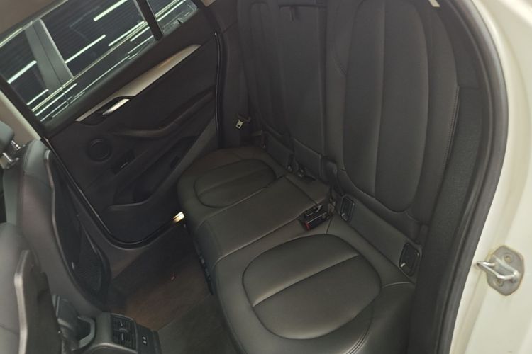 BMW X1 2019 #17 BMW X1 2019 immagine di auto #17