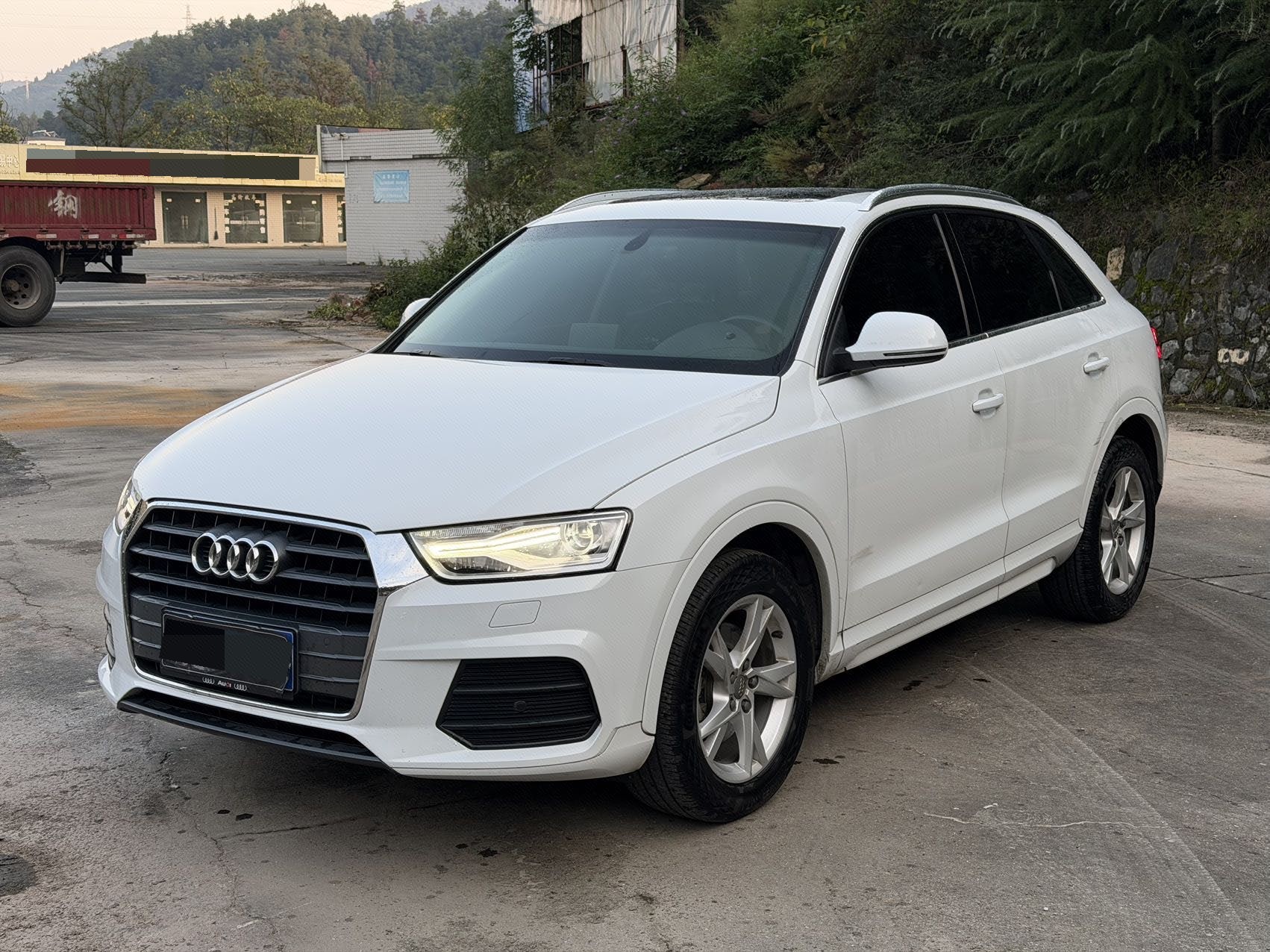 2017 2017 car image