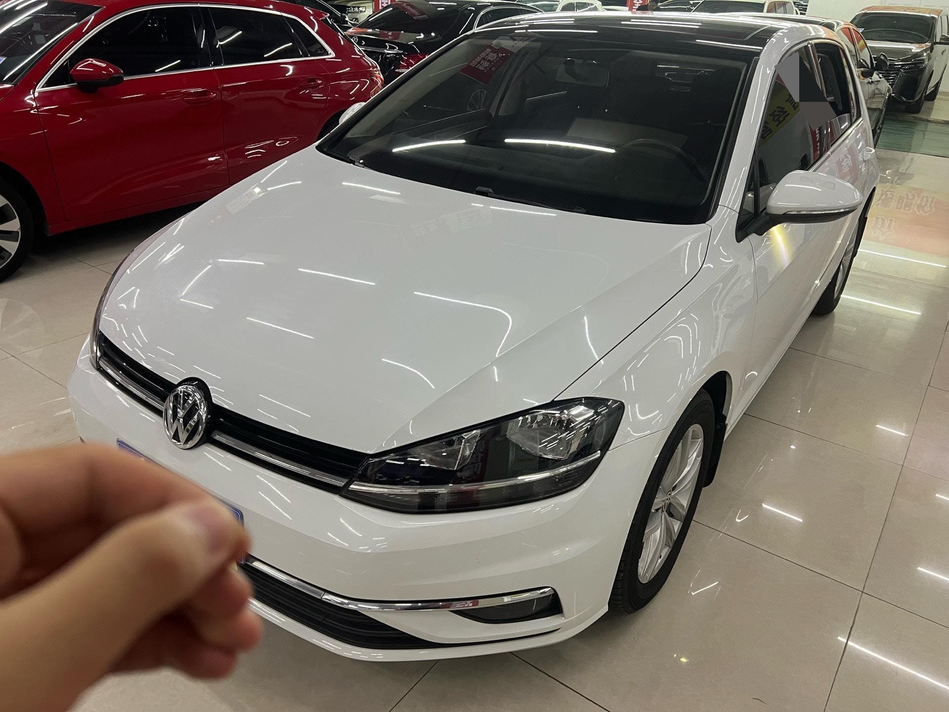 2019 2019 car image