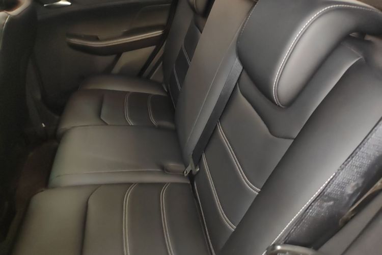 BYD Yuan New Energy 2019 immagine di auto #17