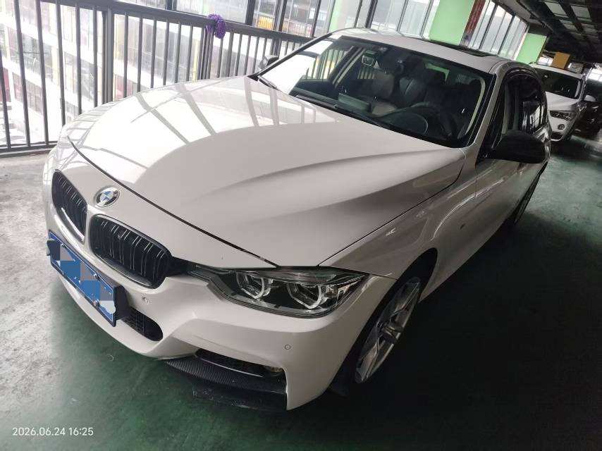 BMW 3 Series 2018 car image 