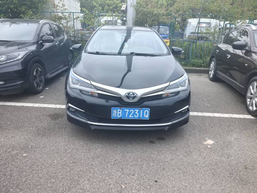 Toyota Corolla 2018 immagine di auto #3