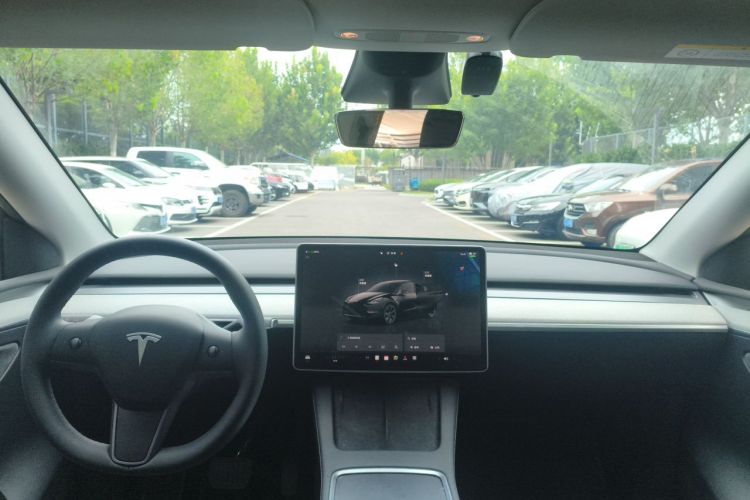 Tesla Model Y 2024 #20 Tesla Model Y 2024 immagine di auto #20